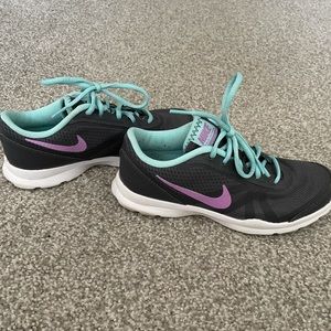 Nike Training Core Motion TR 2 Sneakers